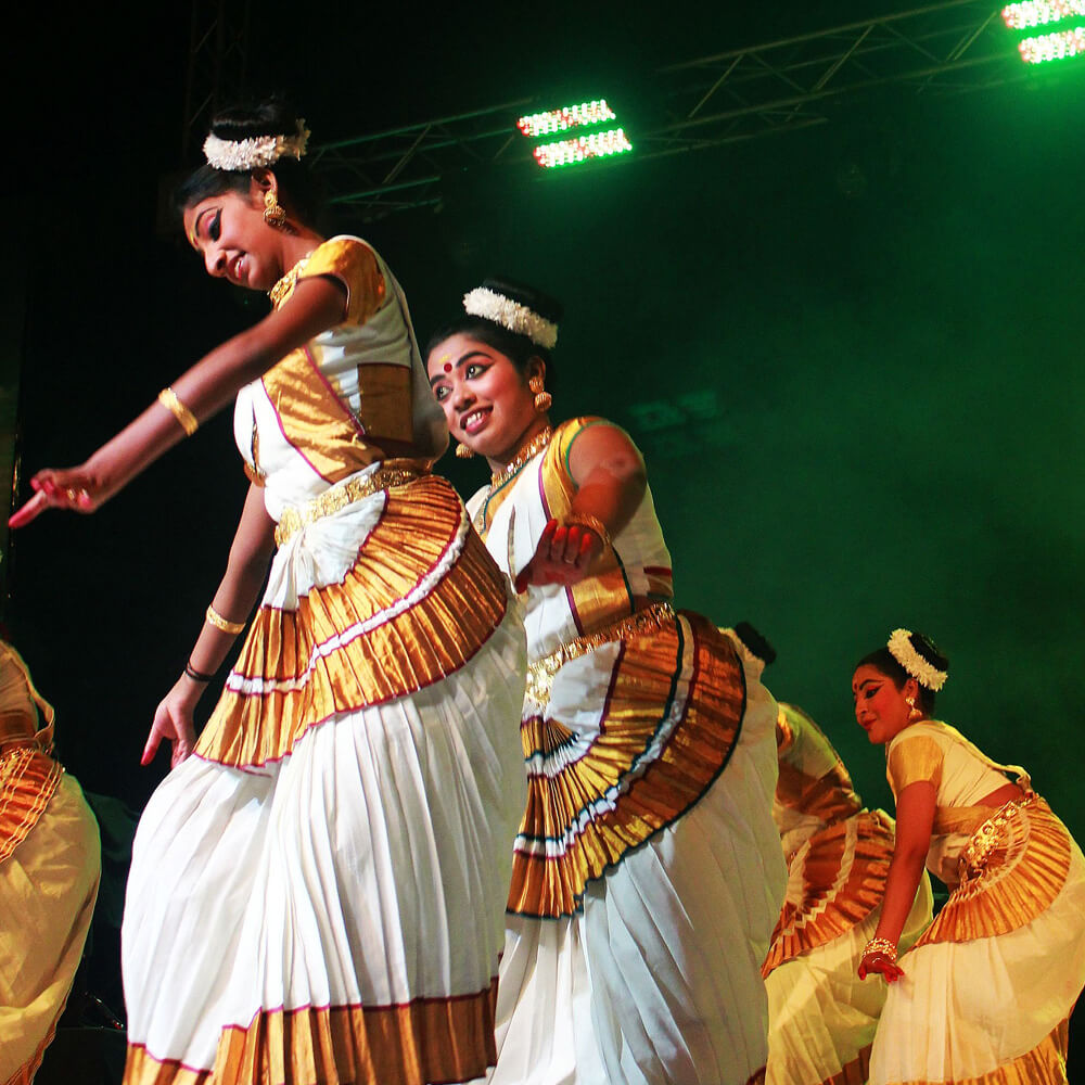 Mohiniyattam Dance Classes Online
